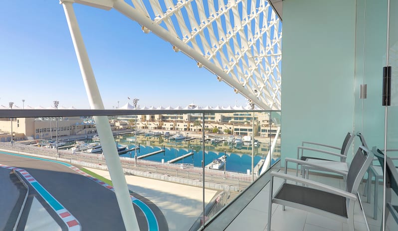 W ABU DHABI - WOW SUITE BALCONY